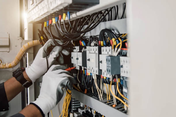 Best Licensed Electrician  in Alvarado, TX